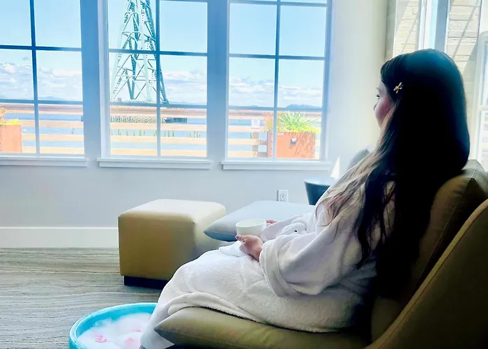 Cannery Pier Hotel & Spa